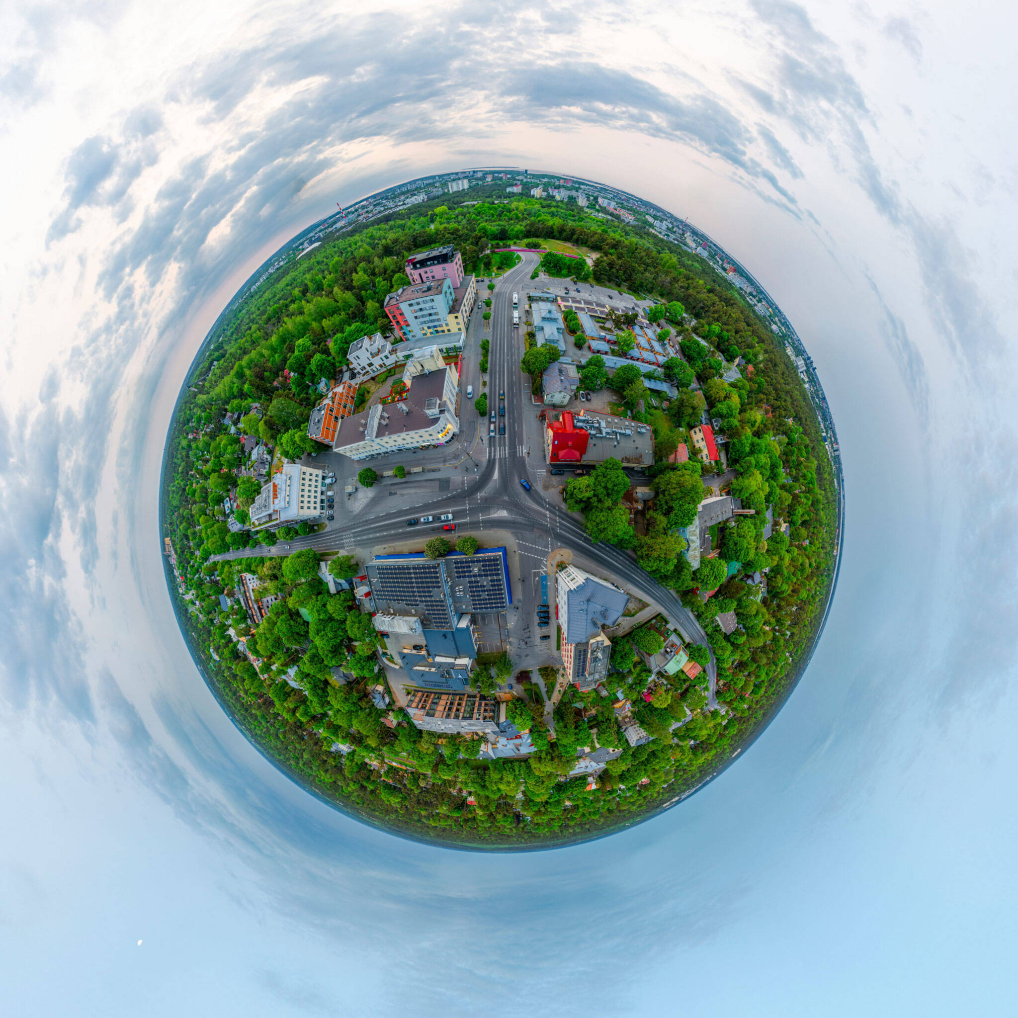 Nõmme keskväljak - juuni, 2025